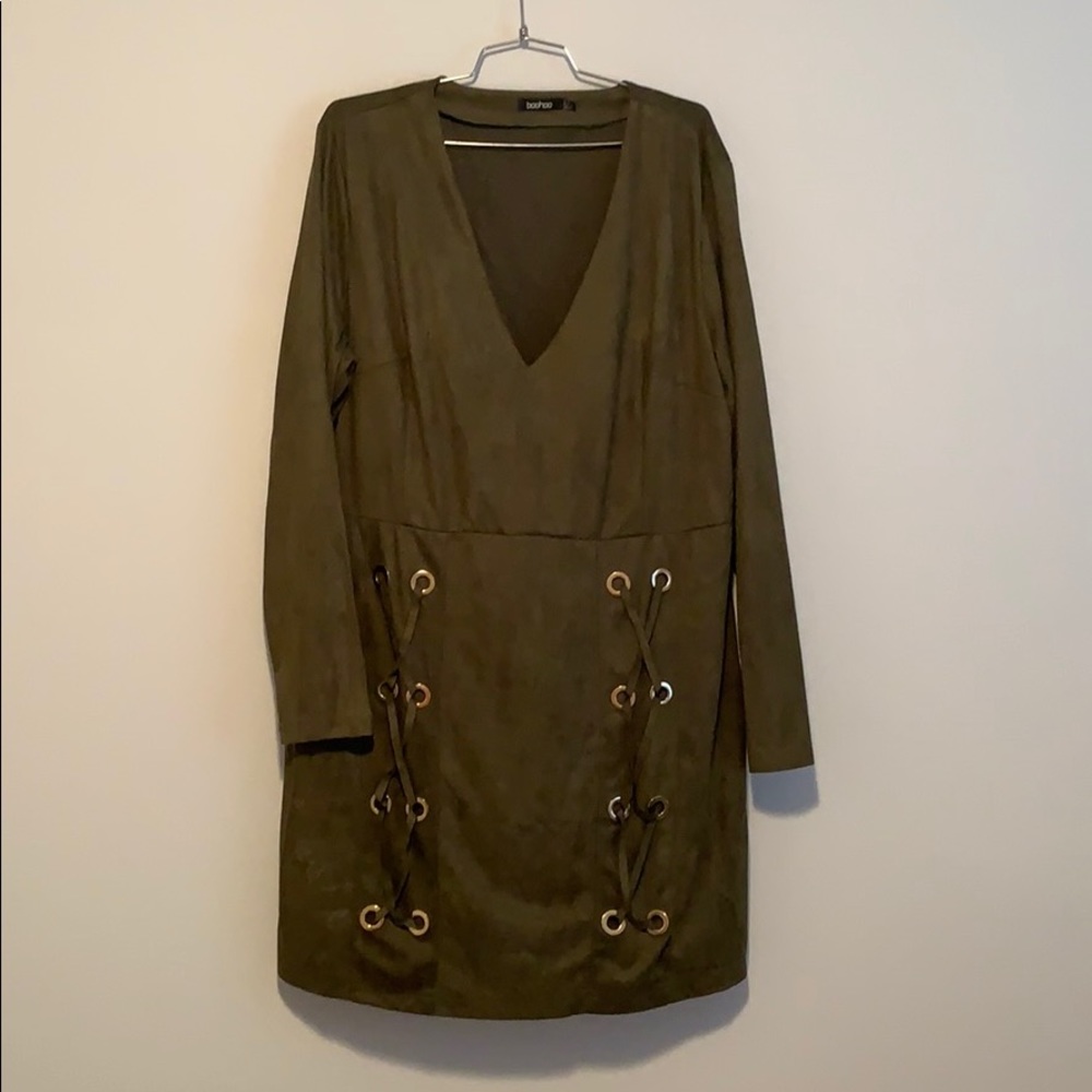Olive green mini suede dress ✨